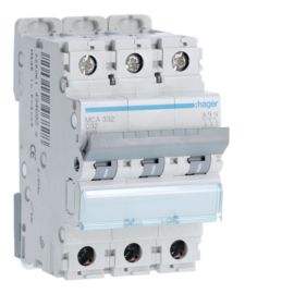 Autmagncurva_c_3p_32a